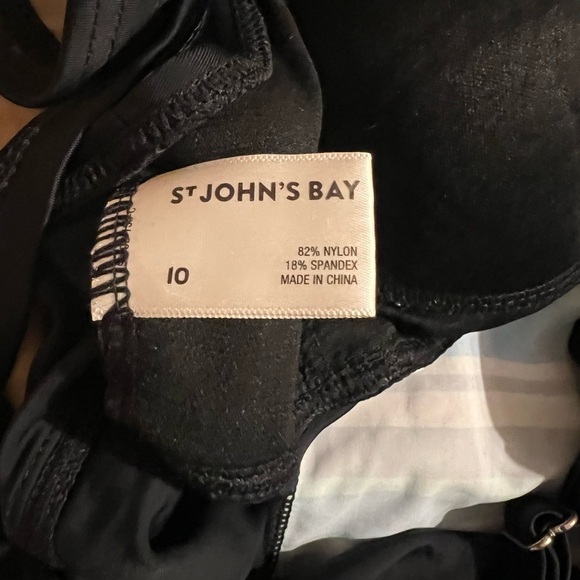 st. john’s bay tankini top - Picture 3 of 3